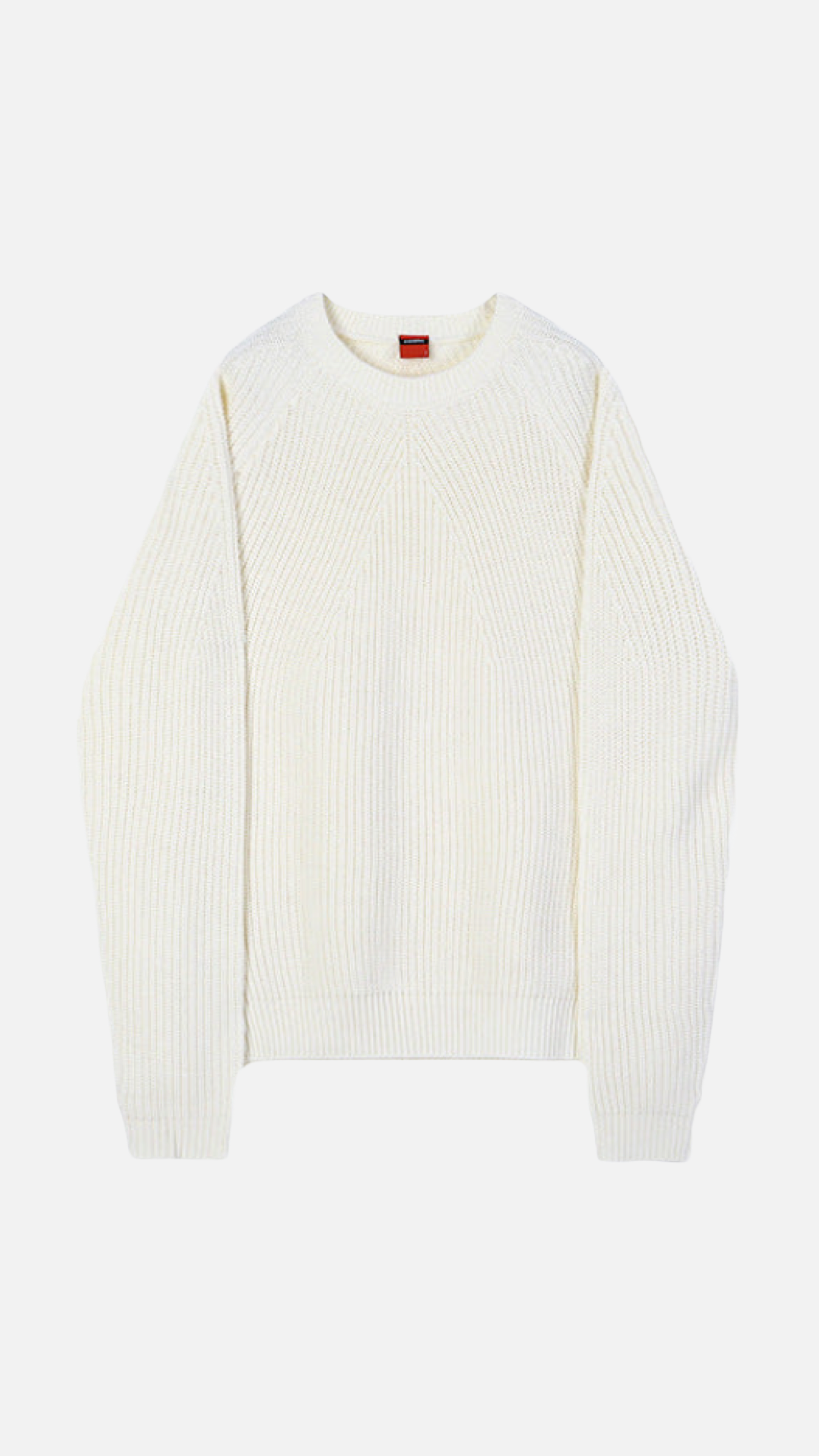 CLASSIC KNITTED SWEATER